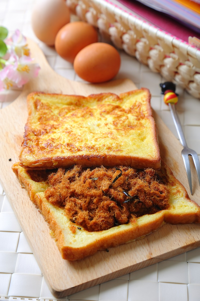 想吃飽飽肉鬆土司